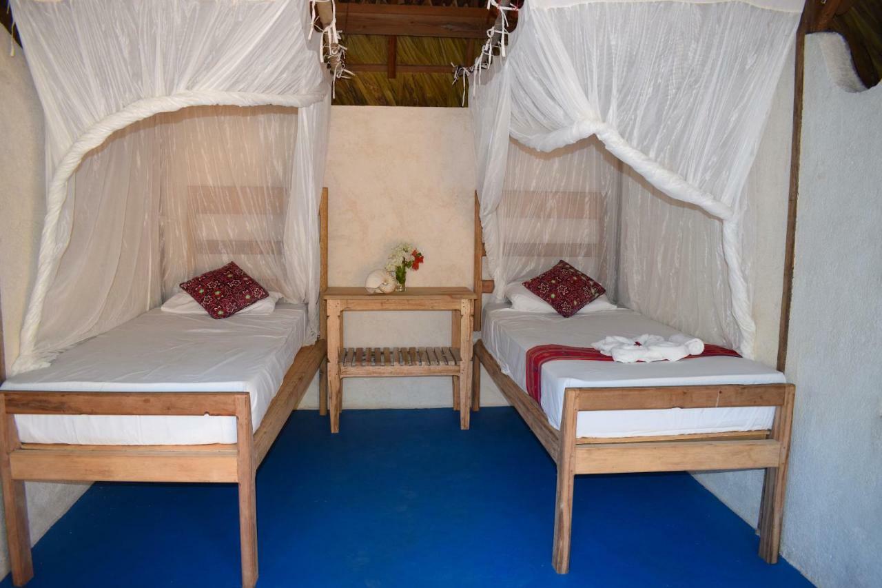 Utopia Rote Lodge Nembrala Εξωτερικό φωτογραφία