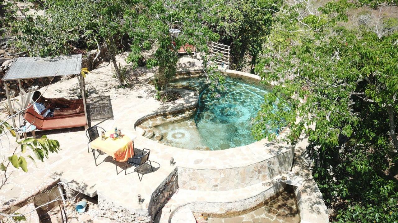 Utopia Rote Lodge Nembrala Εξωτερικό φωτογραφία